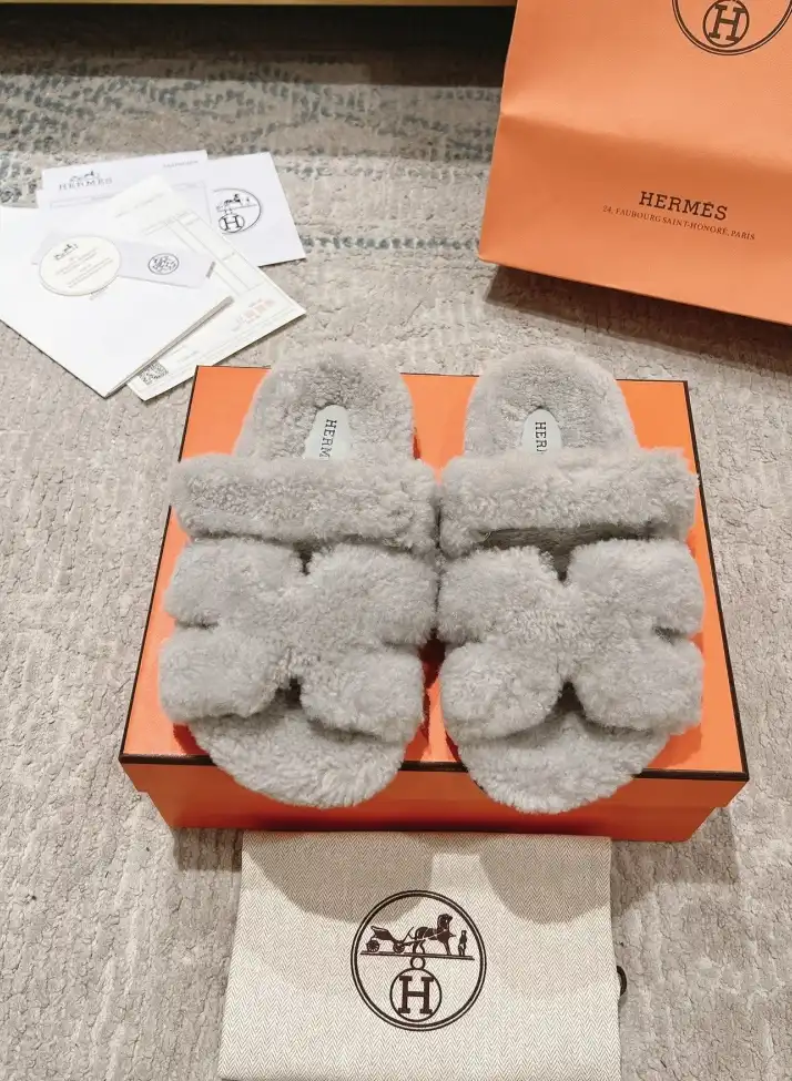 hype Hermes Slippers