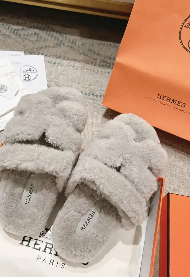 hype Hermes Slippers