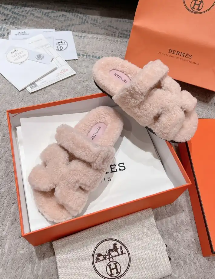 hype Hermes Slippers