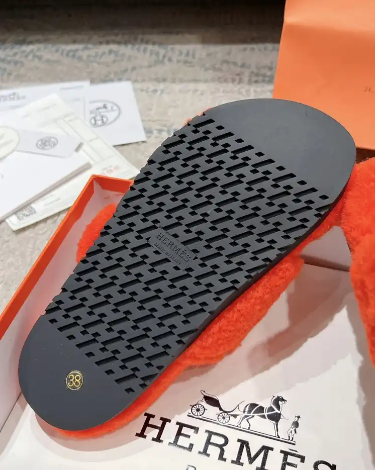 hype Hermes Slippers