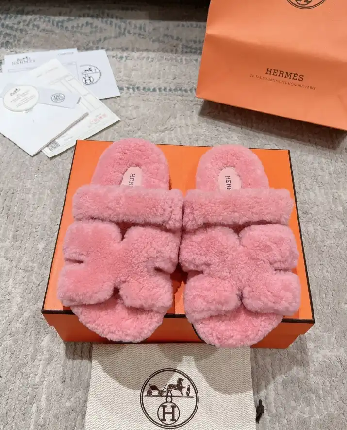 hype Hermes Slippers