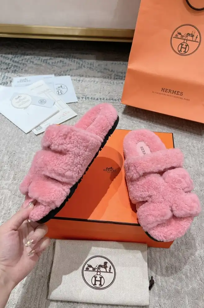 hype Hermes Slippers