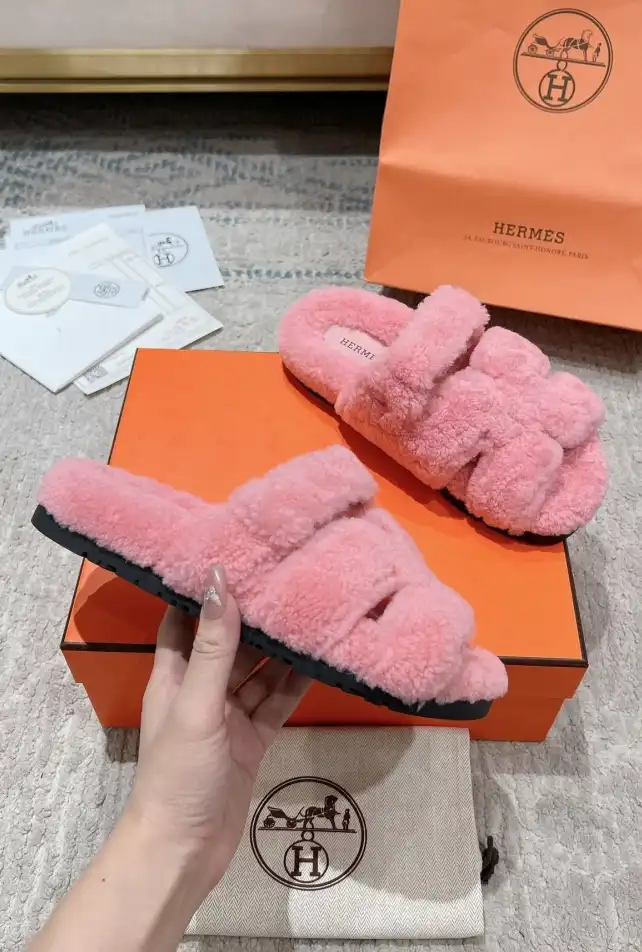 hype Hermes Slippers