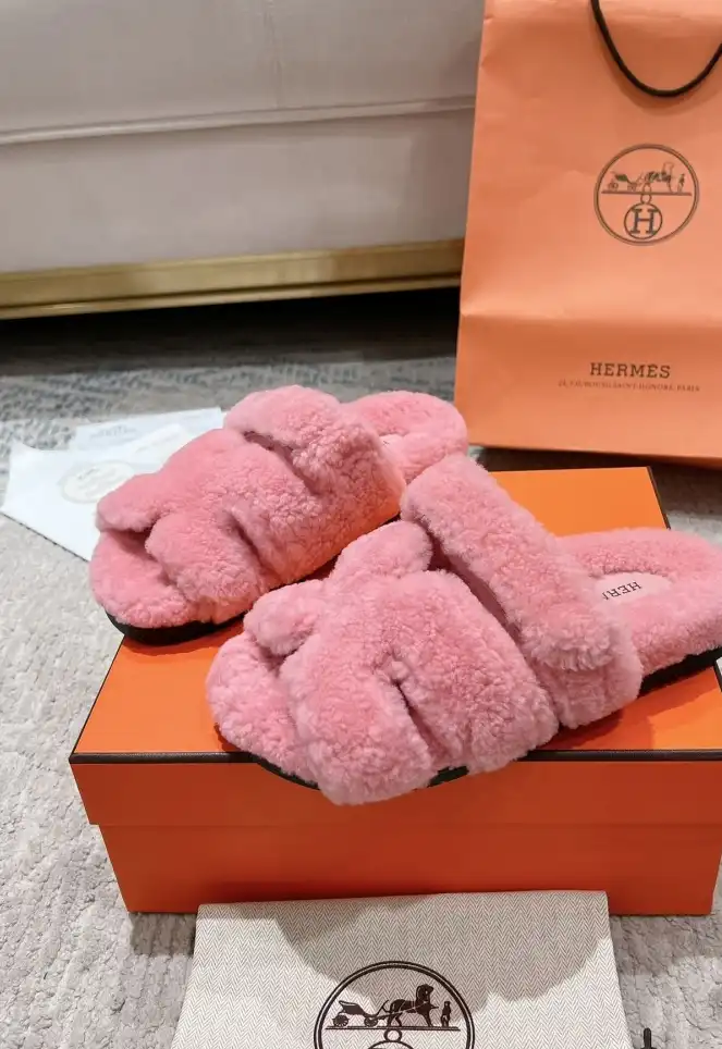 hype Hermes Slippers