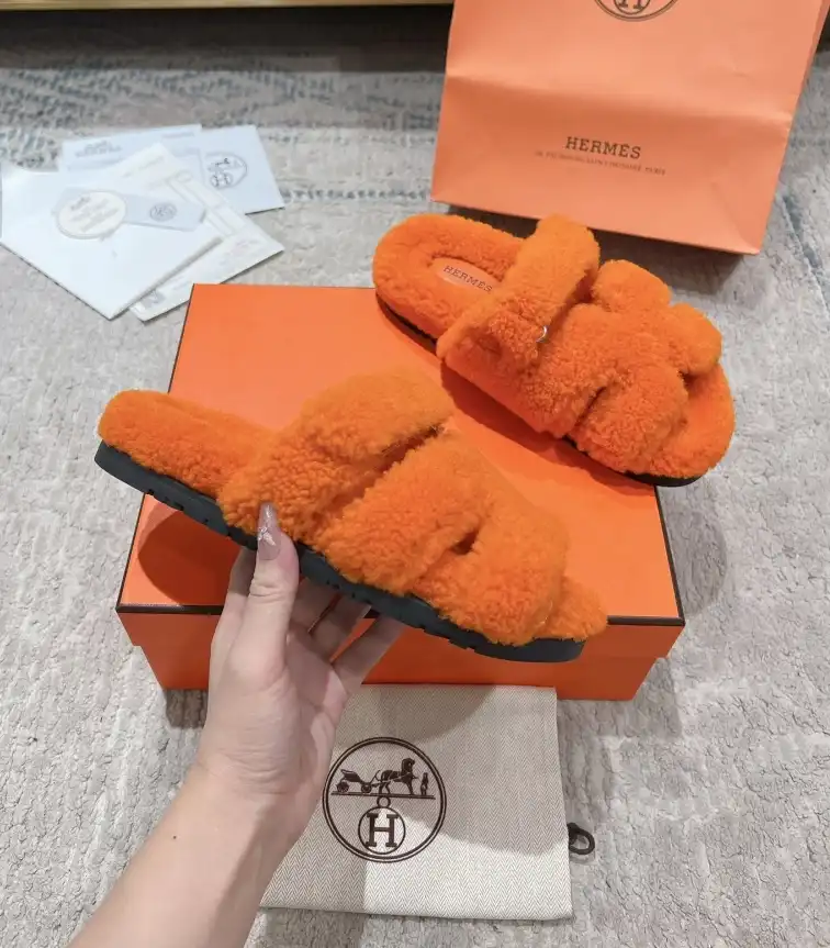 hype Hermes Slippers