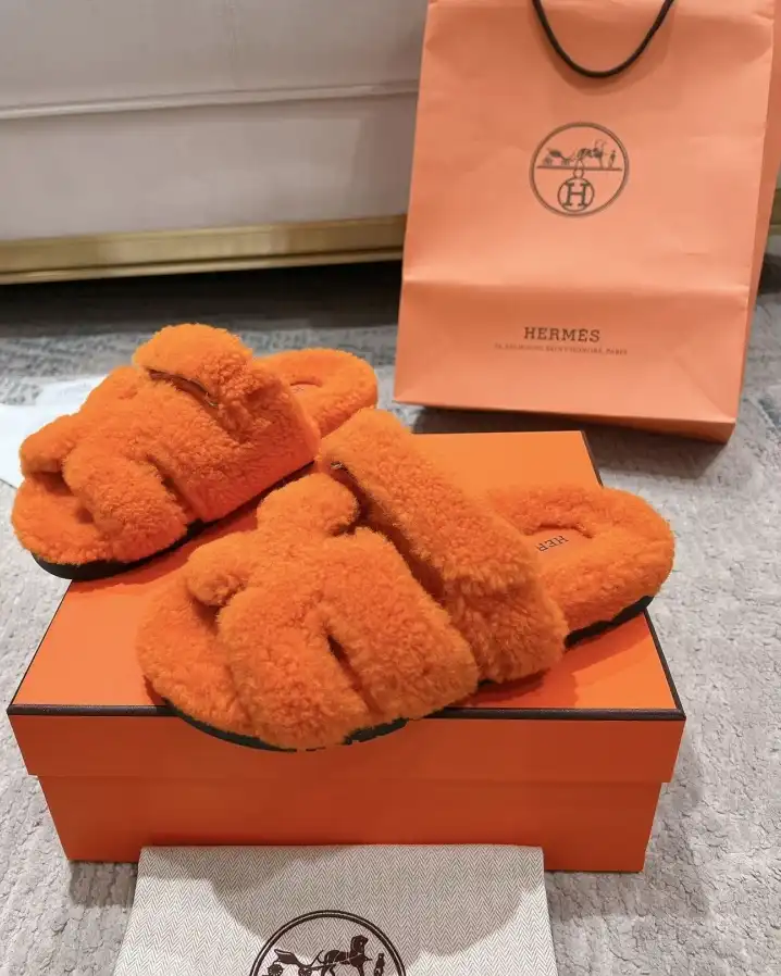 hype Hermes Slippers