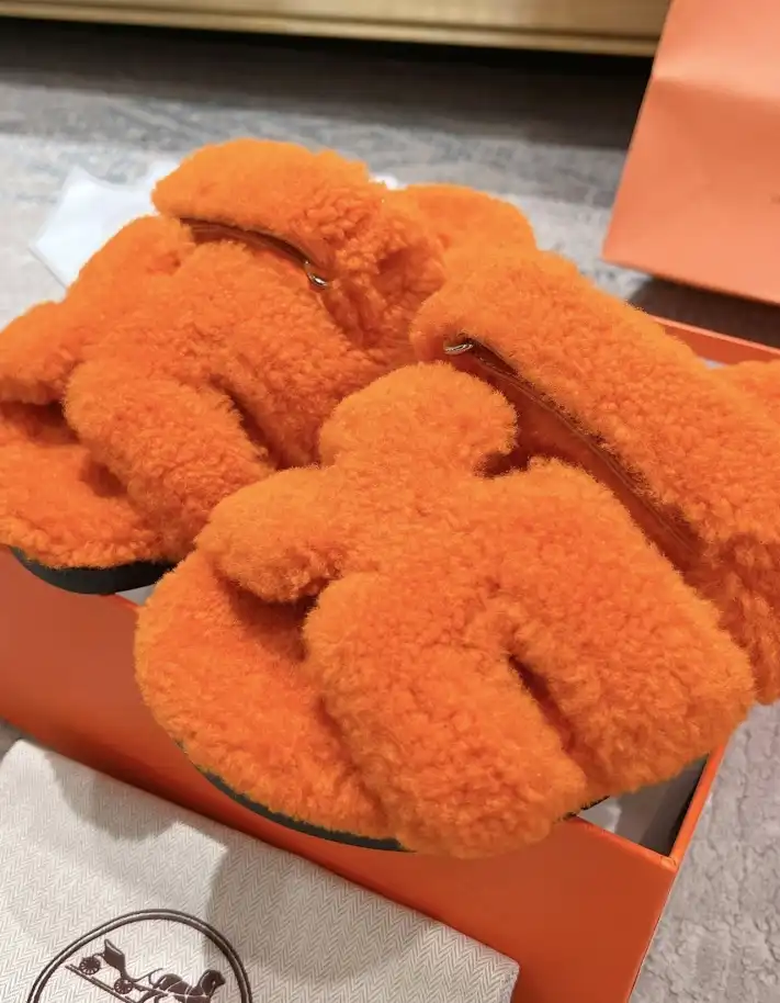 hype Hermes Slippers