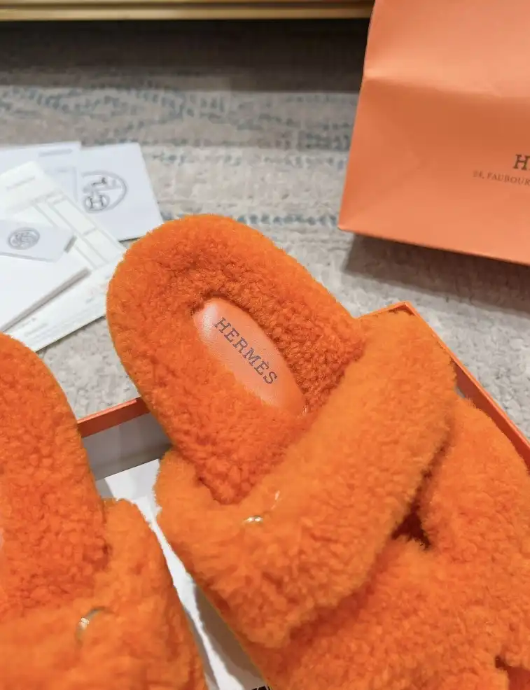 hype Hermes Slippers