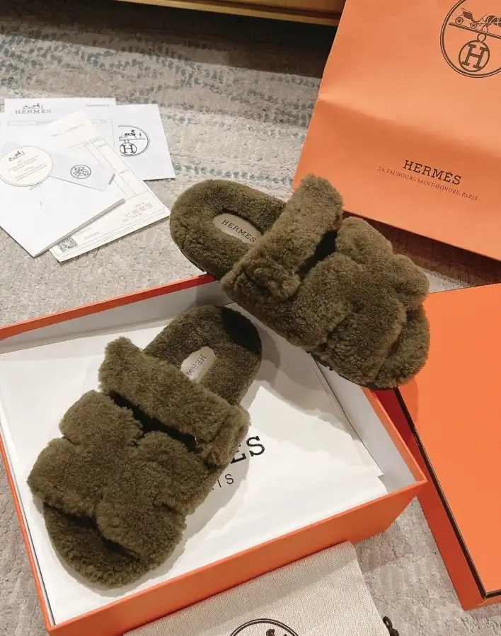 hype Hermes Slippers