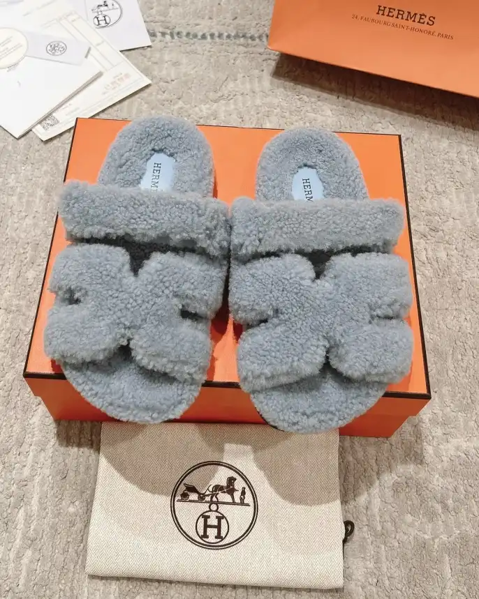 hype Hermes Slippers