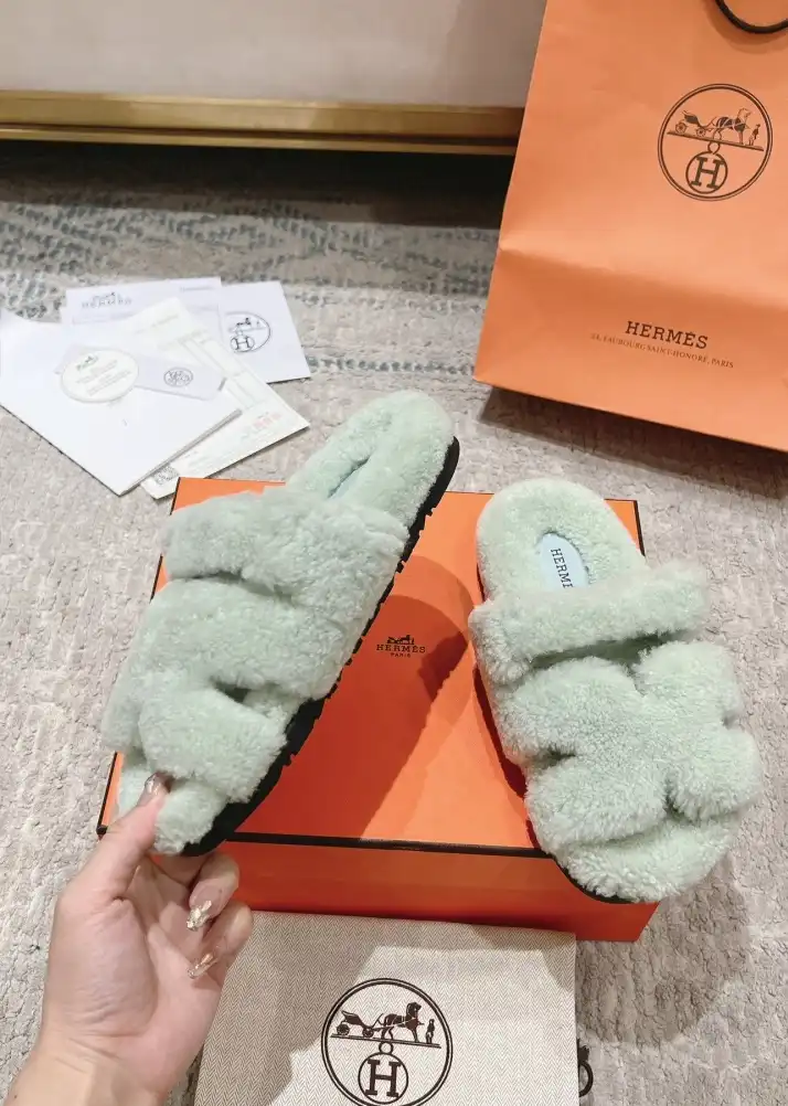 hype Hermes Slippers