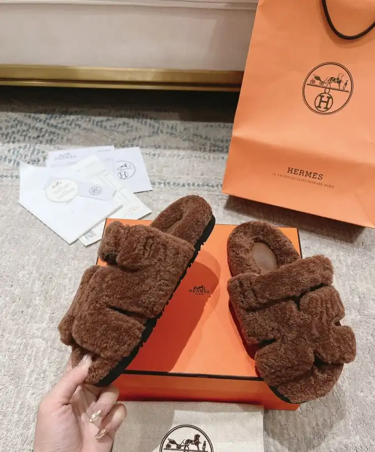 hype Hermes Slippers