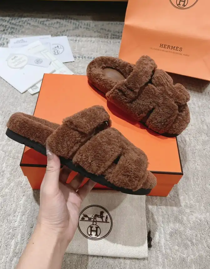 hype Hermes Slippers