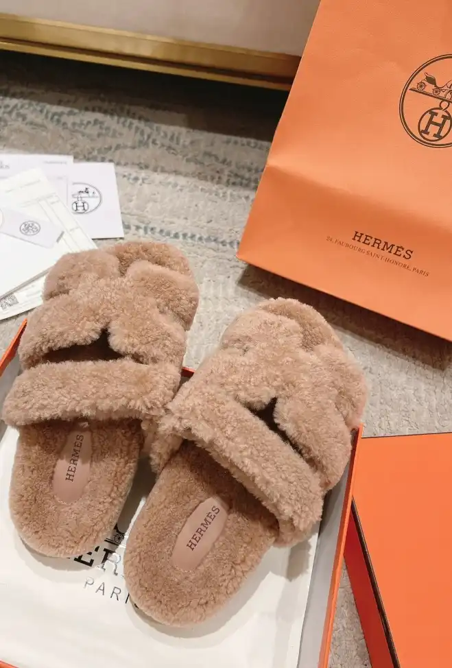 hype Hermes Slippers