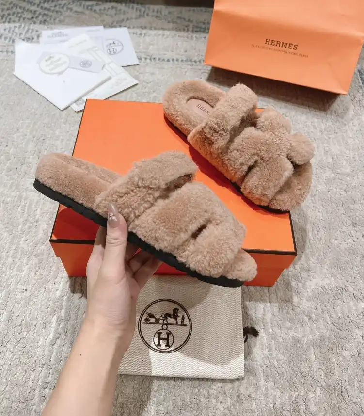 hype Hermes Slippers