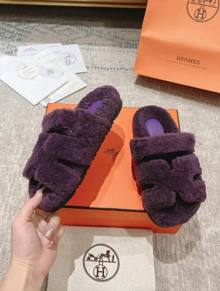 hype Hermes Slippers