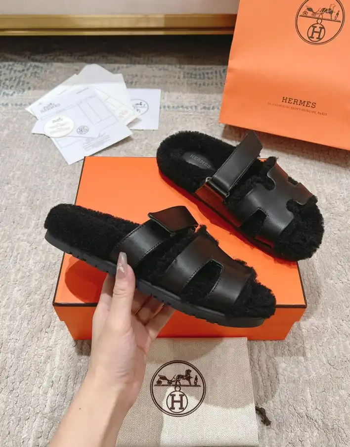 hype Hermes Slippers