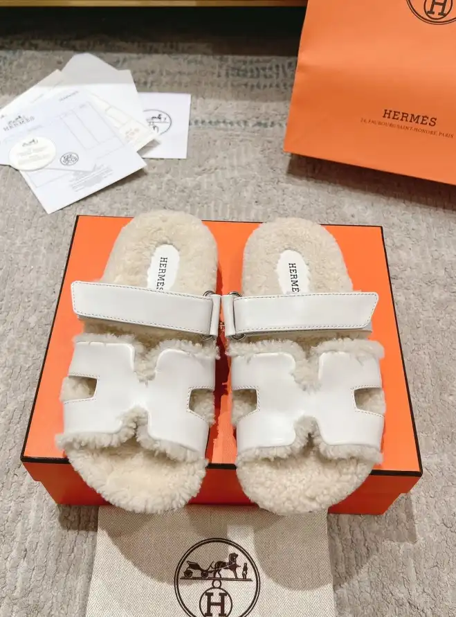 hype Hermes Slippers