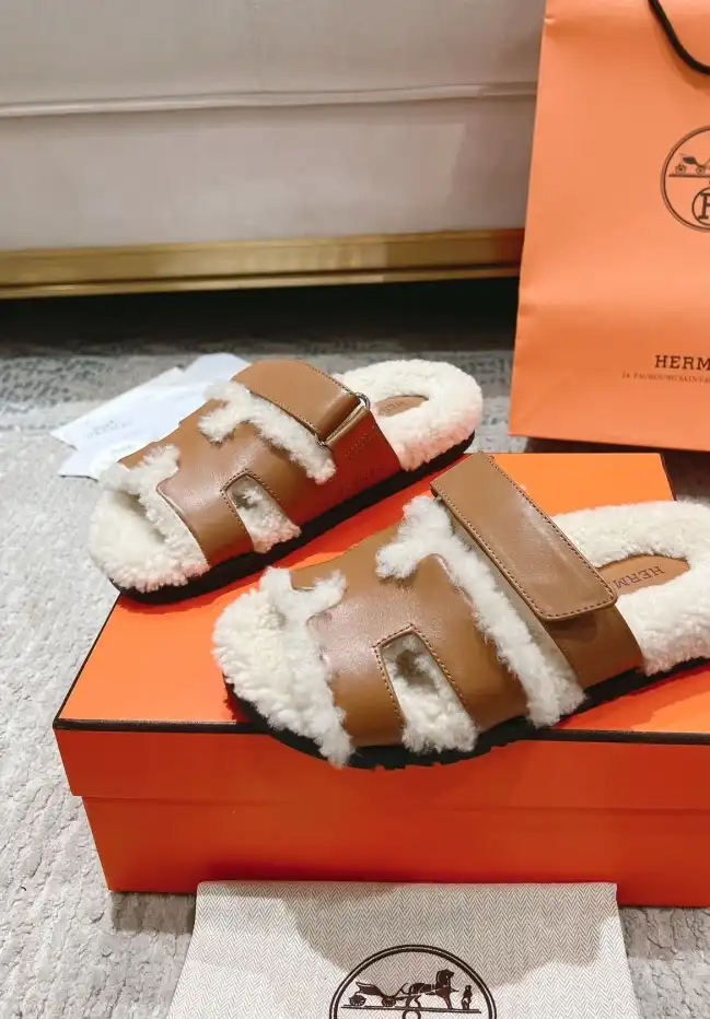 hype Hermes Slippers