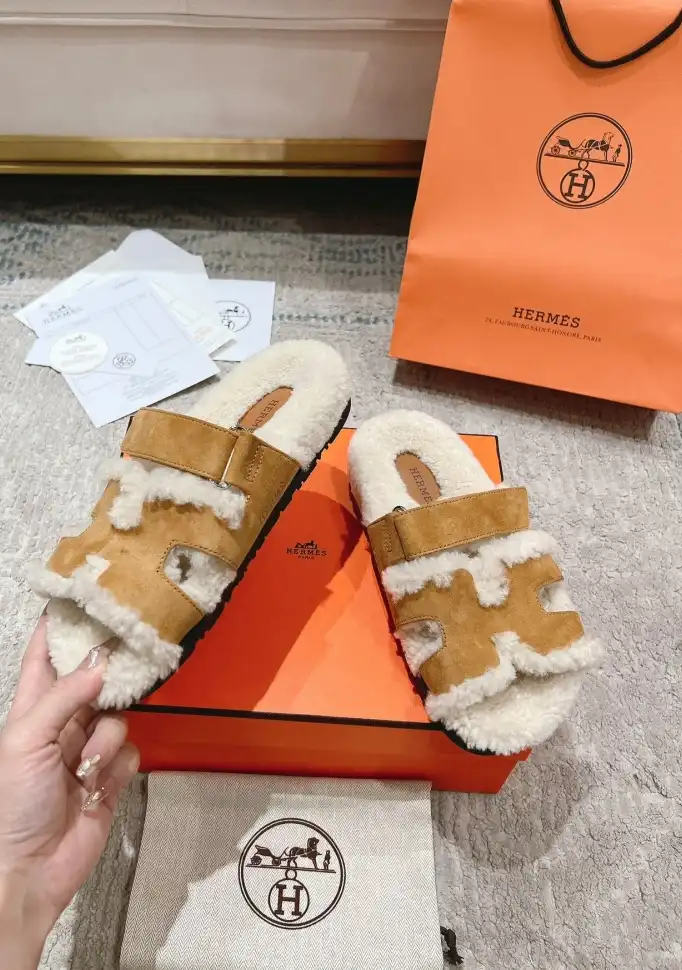 hype Hermes Slippers