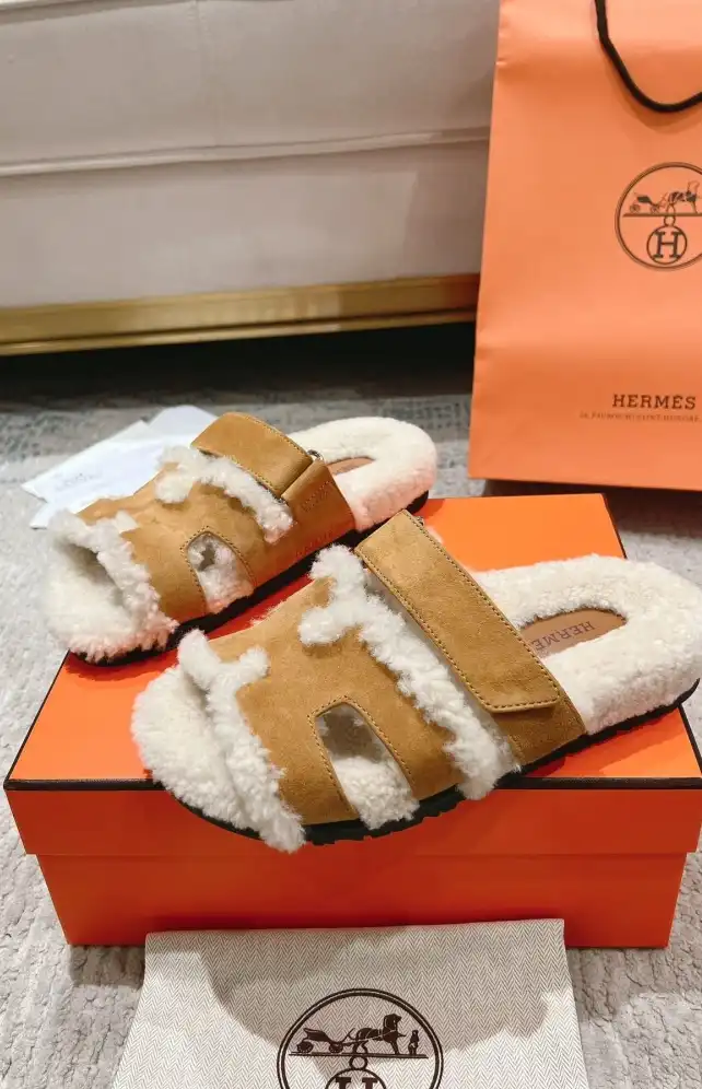 hype Hermes Slippers