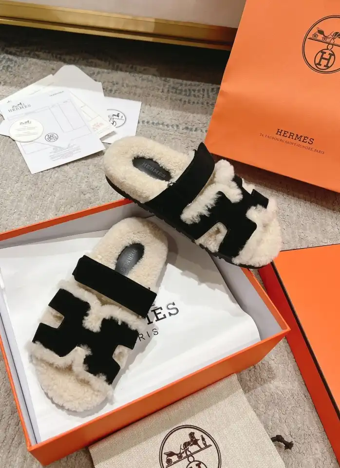 hype Hermes Slippers