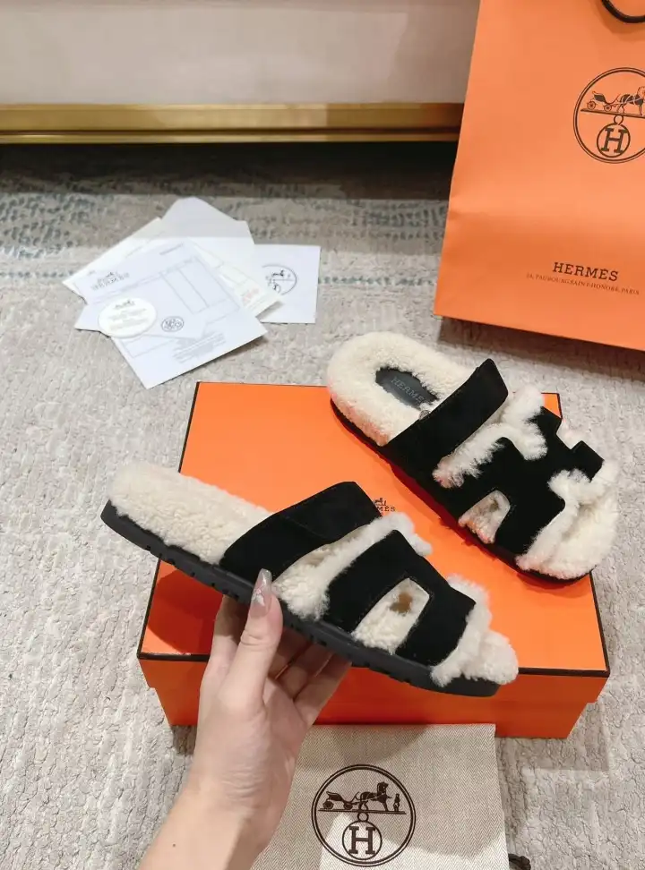 hype Hermes Slippers