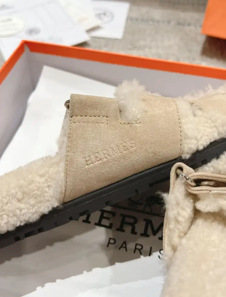 hype Hermes Slippers