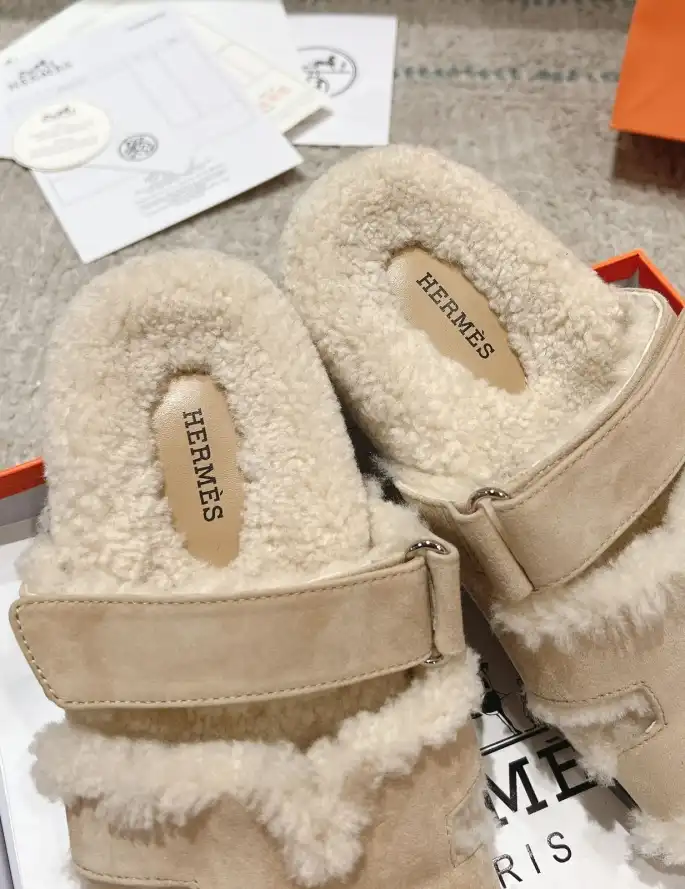 hype Hermes Slippers