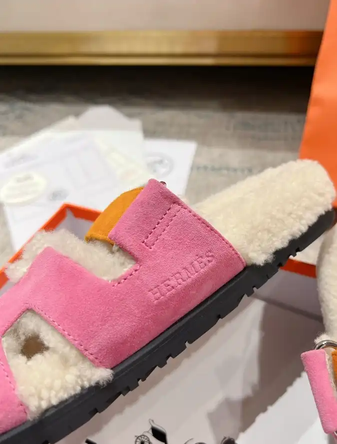 hype Hermes Slippers