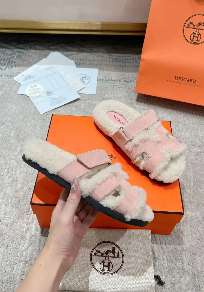 hype Hermes Slippers