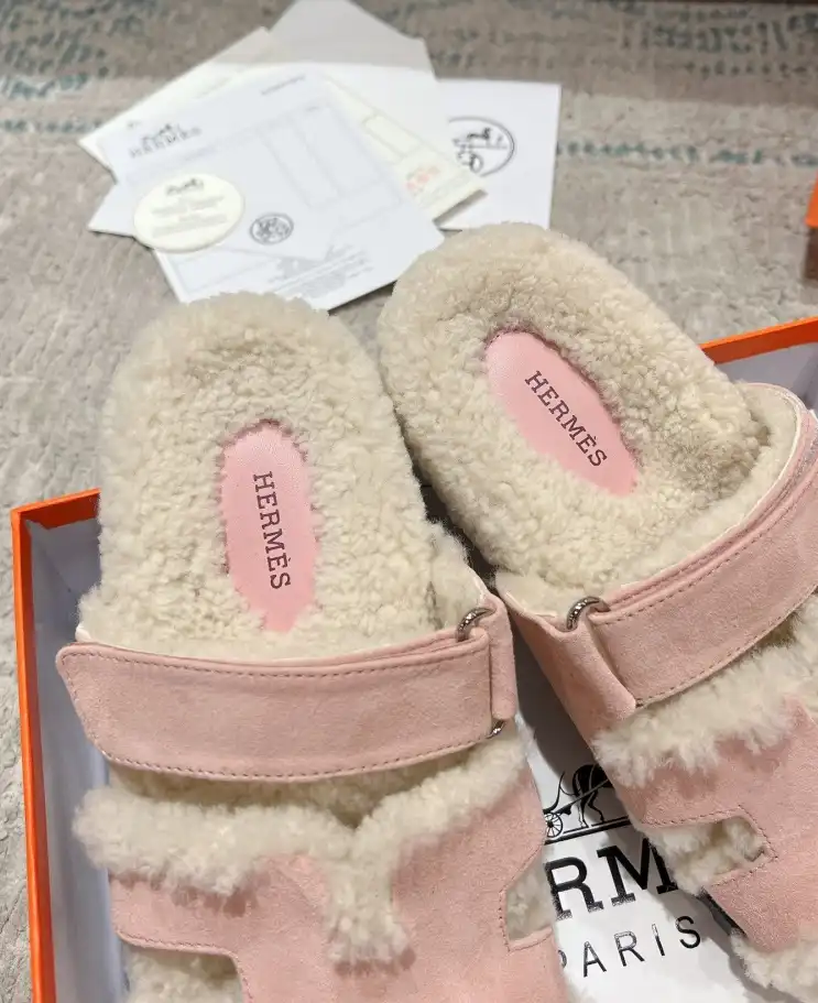 hype Hermes Slippers