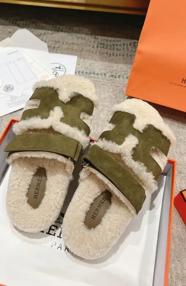 hype Hermes Slippers