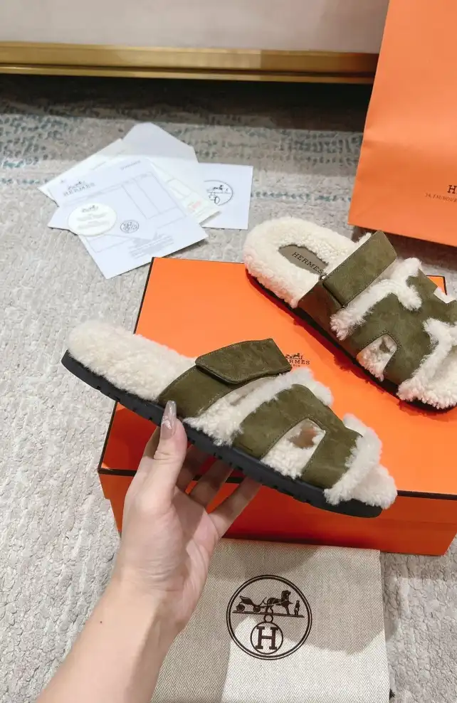 hype Hermes Slippers