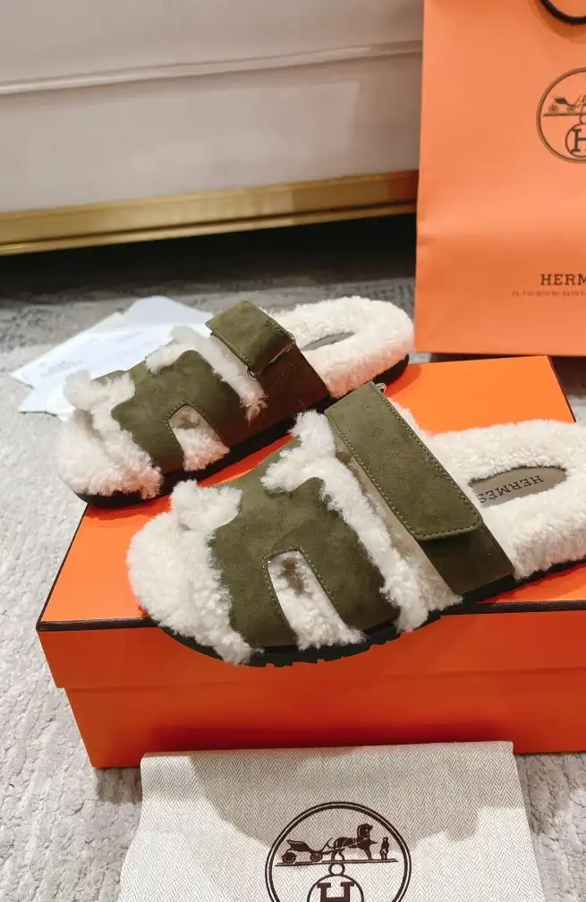 hype Hermes Slippers