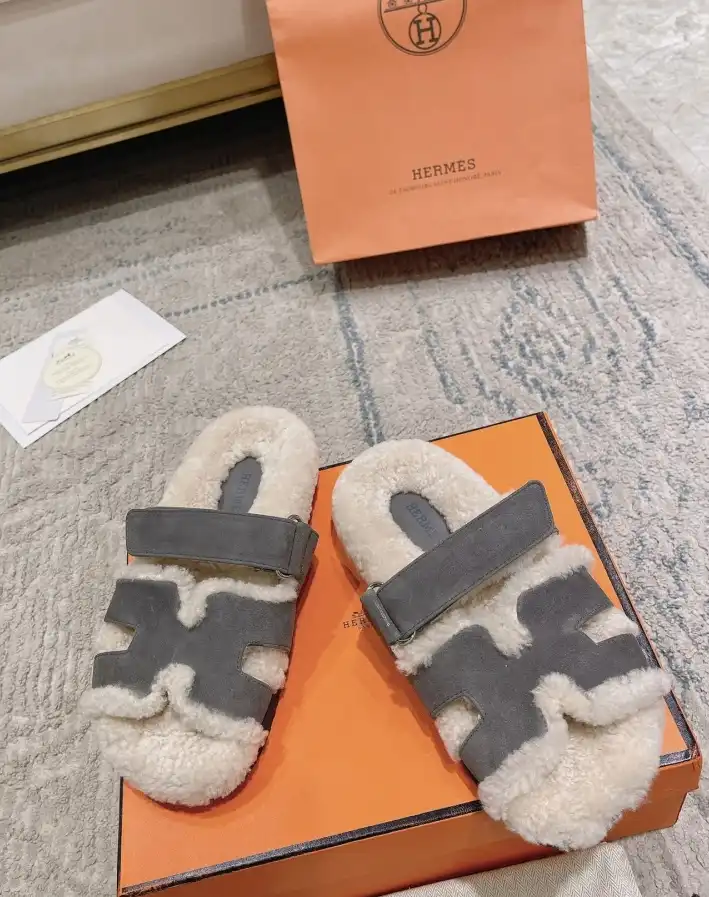 hype Hermes Slippers