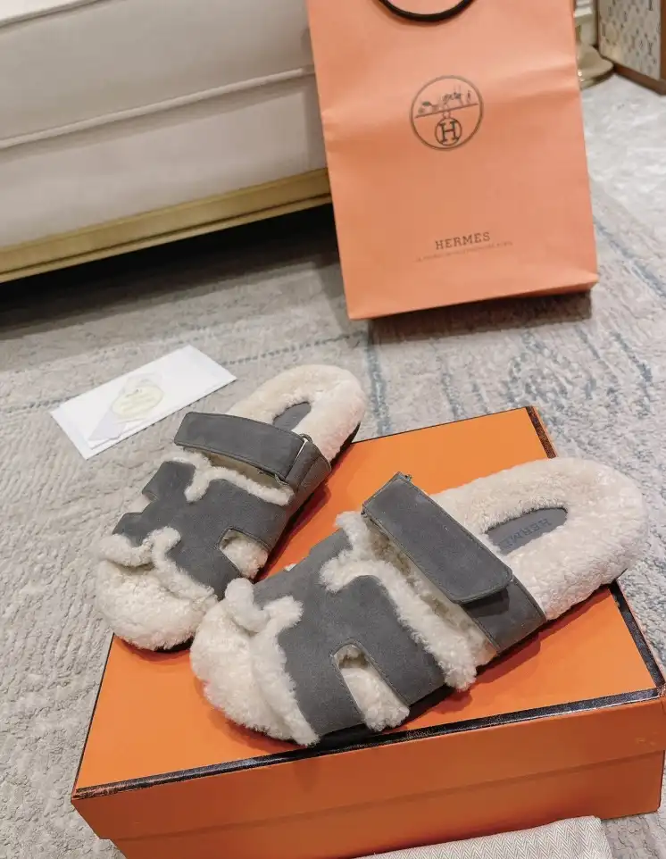 hype Hermes Slippers