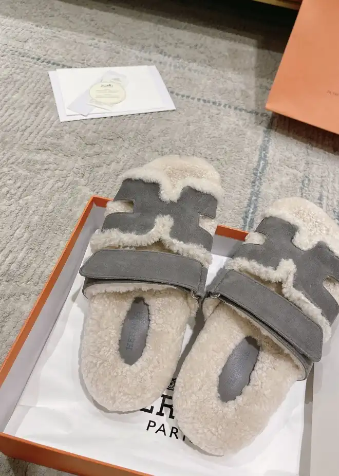 hype Hermes Slippers