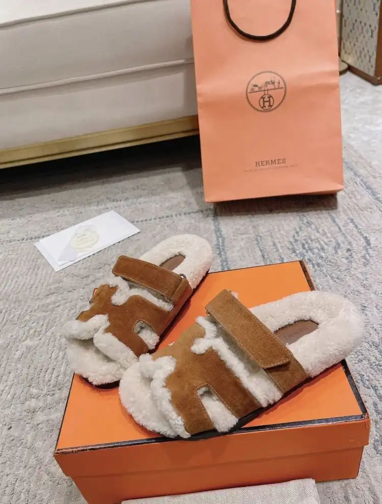 hype Hermes Slippers