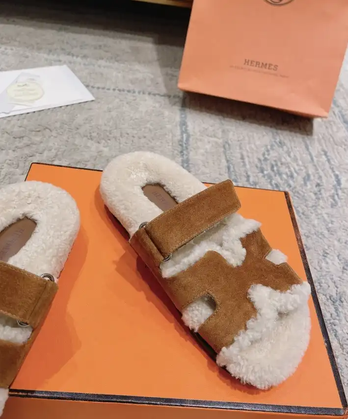 hype Hermes Slippers