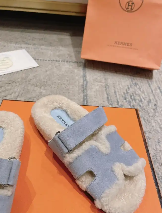 hype Hermes Slippers