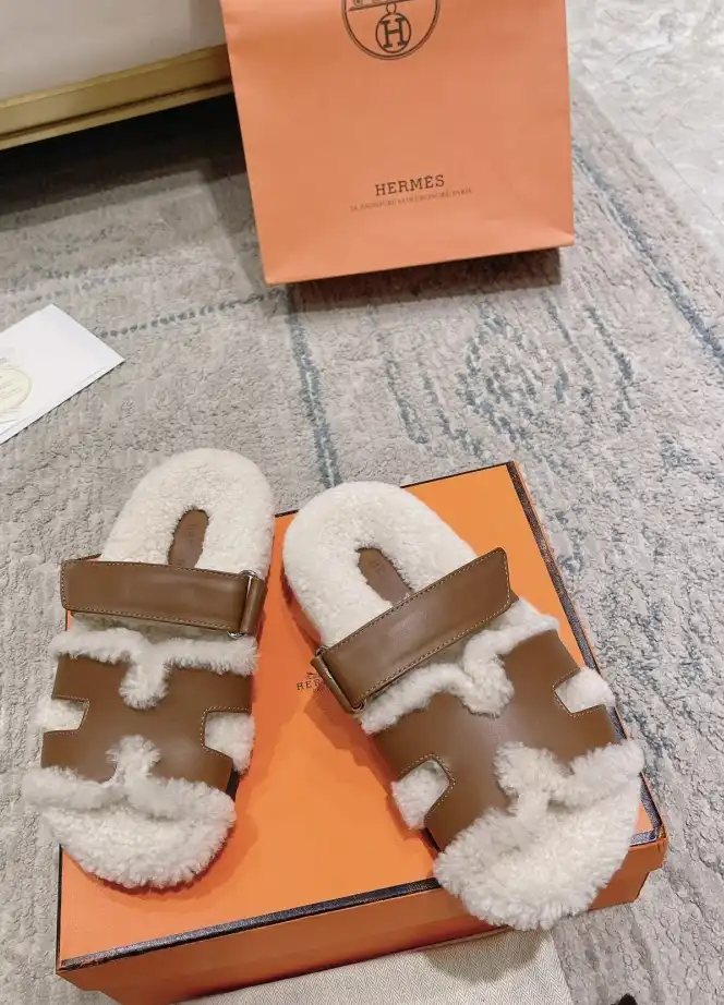 hype Hermes Slippers