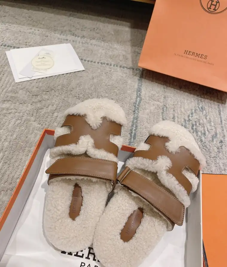 hype Hermes Slippers