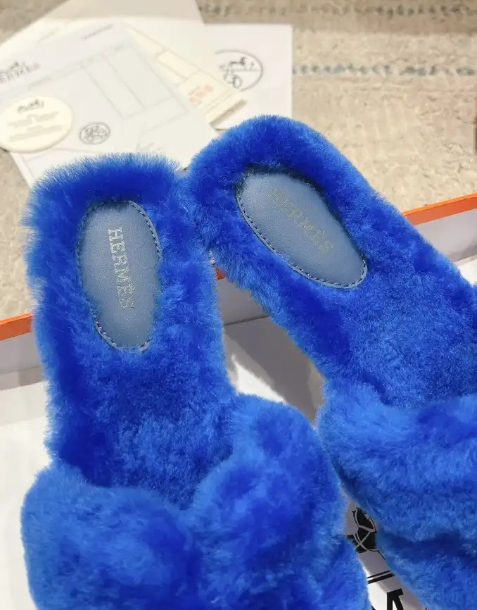 hype Hermes Slippers