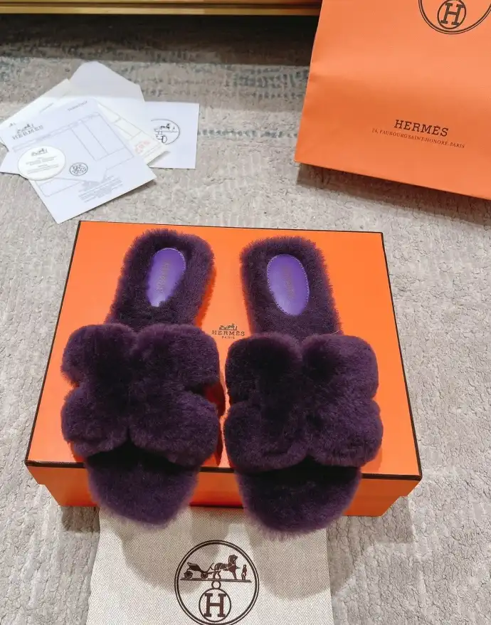 hype Hermes Slippers