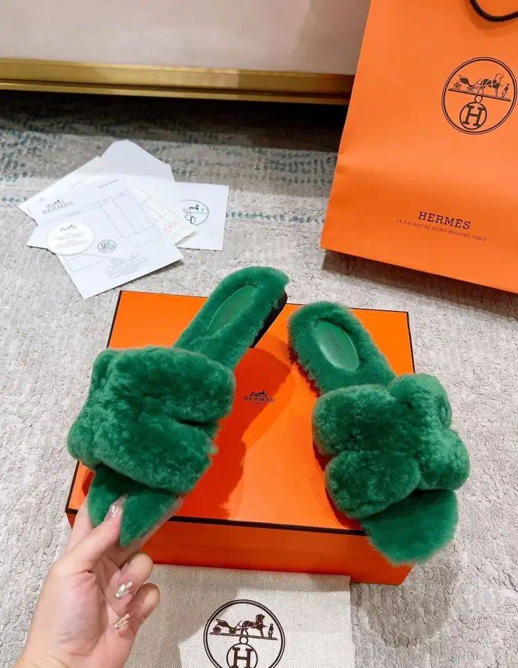 hype Hermes Slippers