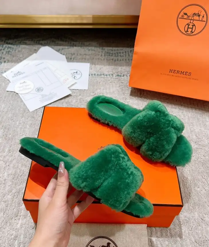 hype Hermes Slippers