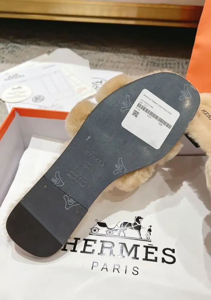 hype Hermes Slippers