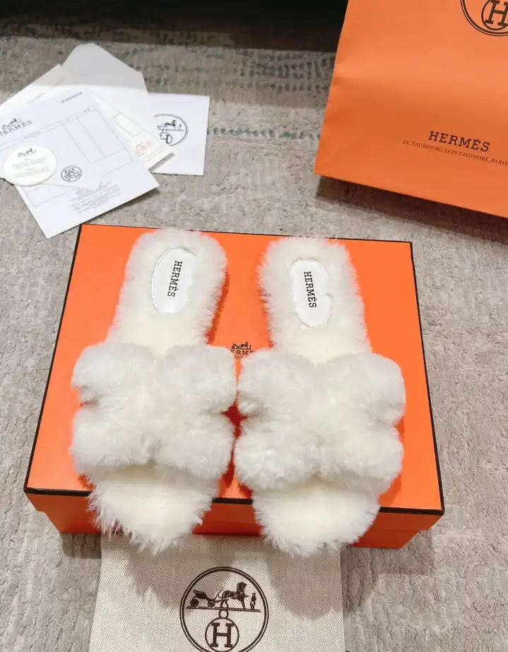 hype Hermes Slippers