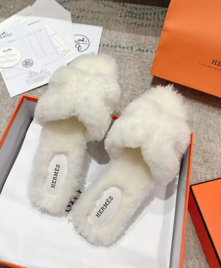 hype Hermes Slippers